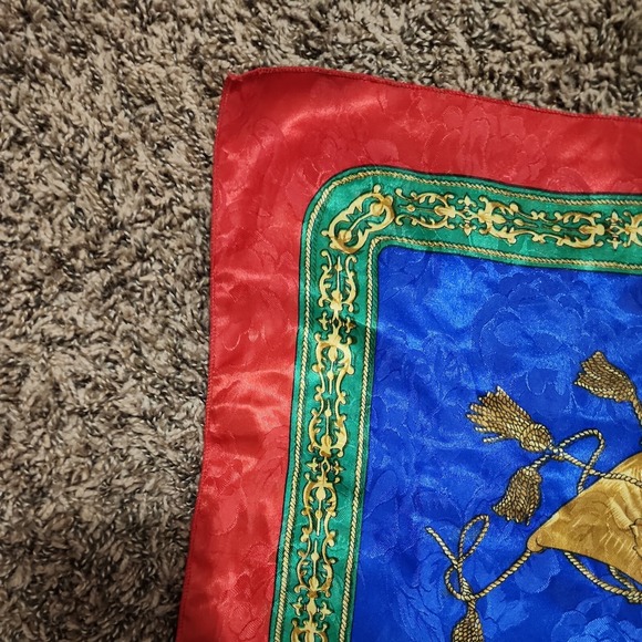 Vintage Scarf Shawl Nutcracker Shield Drums Trumpets Coat Of Arms - Picture 4 of 12